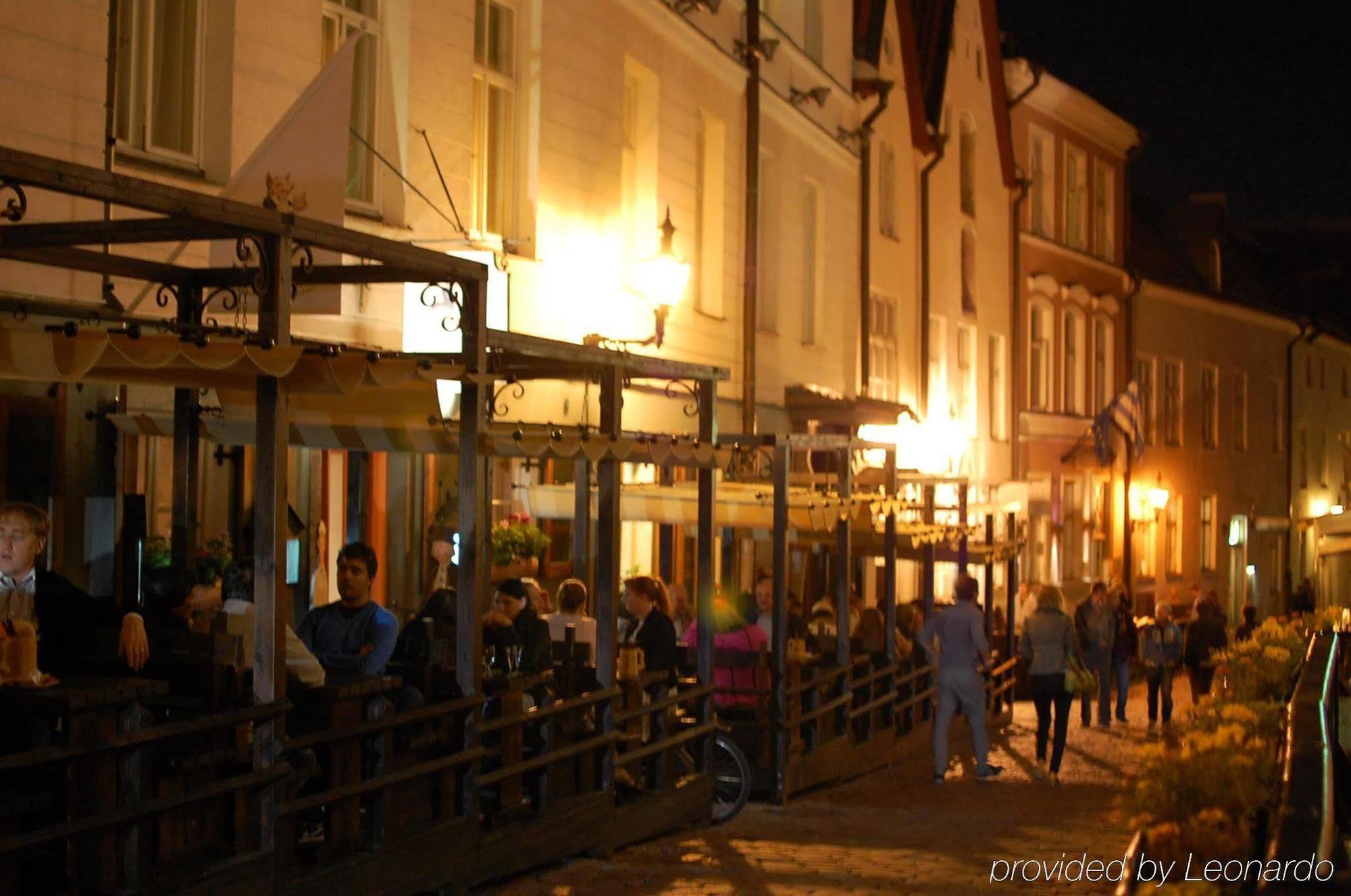 St. Petersbourg Hotel - Small Luxury Hotels Of The World Tallinn Bagian luar foto